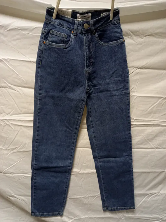 BOX OF APPROX 6 BRAND NEW COTTON:ON STRAIGHT STRETCH JEANS - COOGEE BLUE SIZE AUS 6	