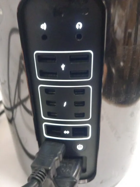 APPLE MAC PRO 6.1 A1481 DESKTOP COMPUTER