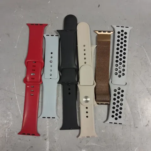 LARGE ASSORTMENT OF SMARTWATCH STRAPS IN VARIOUS DESIGNS	