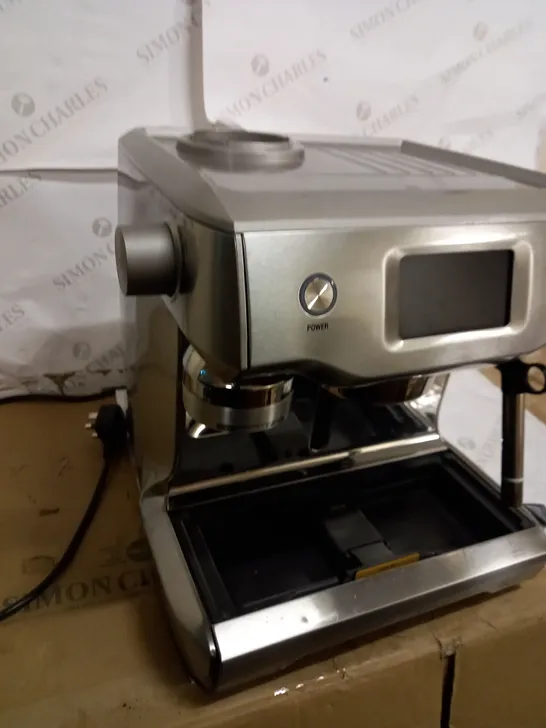 SAGE COFFEE MACHINE SES990