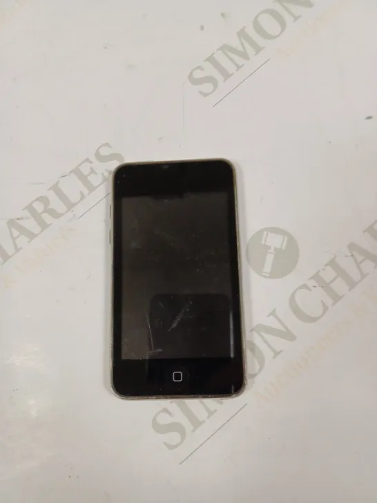 APPLE IPOD TOUCH 2ND GEN 16GB