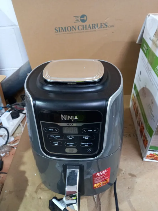 NINJA AIR FRYER MAX 