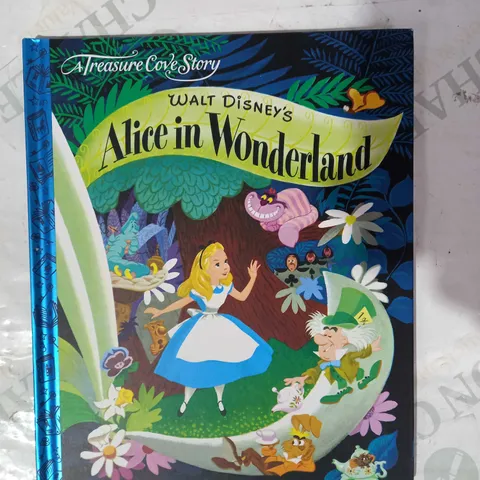 LOT OF APPROXIMATELY 10 X A TREASURE COVE STORY - WALT DINSEY'S ALICE IN WONDERLAND BOOKS