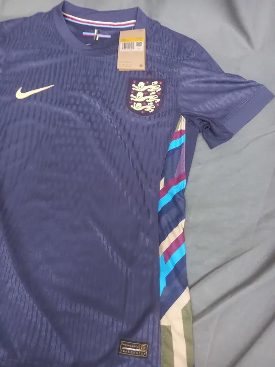 NIKE ENGLAND MENS FOOTBALL SHIRT - S