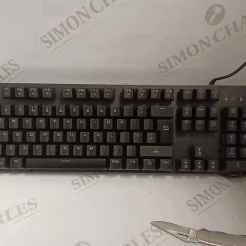 MECHANICAL GAMING KEYBOARD ILLUMINATED