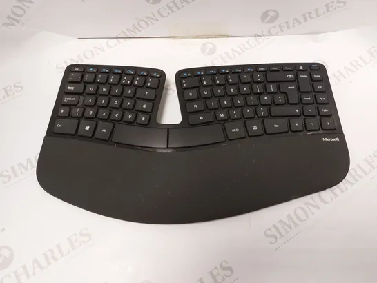 MICROSOFT SCULPT ERGONOMIC DESKTOP KEYBOARD