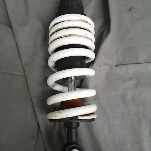 KTM RC 390 REAR SHOCK / COLLECTION ONLY