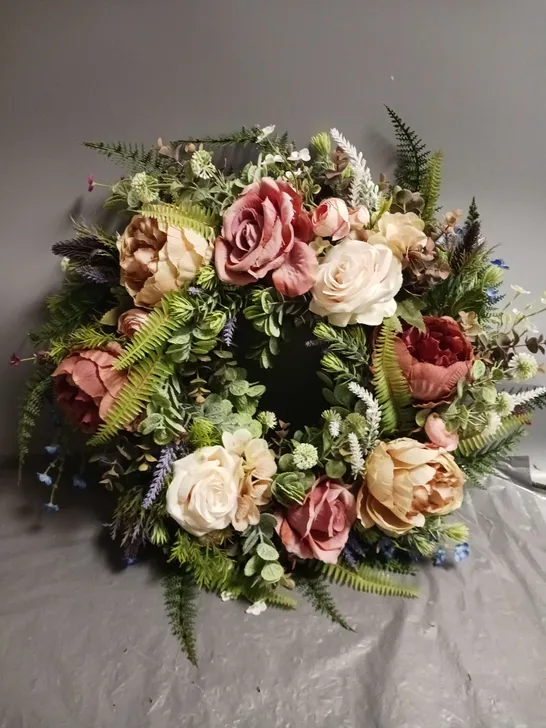 BOXED FAUX FLOWER DOOR WREATH 