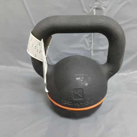 DECATHLON CORENGTH CAST IRON KETTLEBELL WITH RUBBER BASE 16KG  