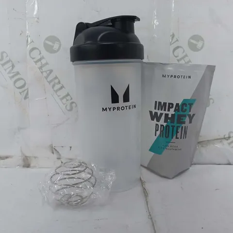 MYPROTEIN SHAKER BOTTLE WITH IMPACT WHEY PROTEIN (25g)