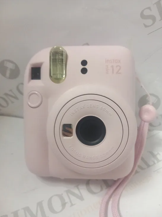 BOXED FUJIFILM INSTAX MINI 12 INSTANT CAMERA