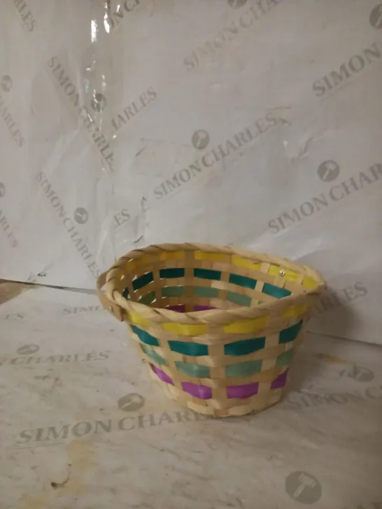 2 BOXES OF 12 BRAND NEW EASTER SMALL WICKER BASKETS (2 x 12)