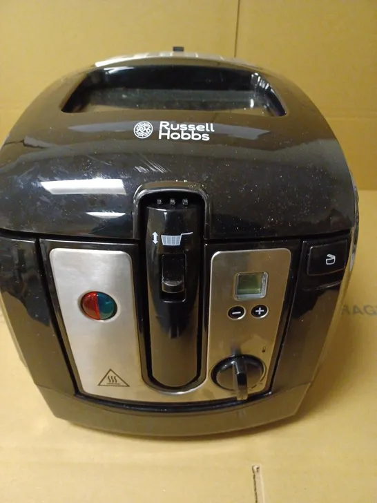 RUSSELL HOBBS DIGITAL DEEP FRYER