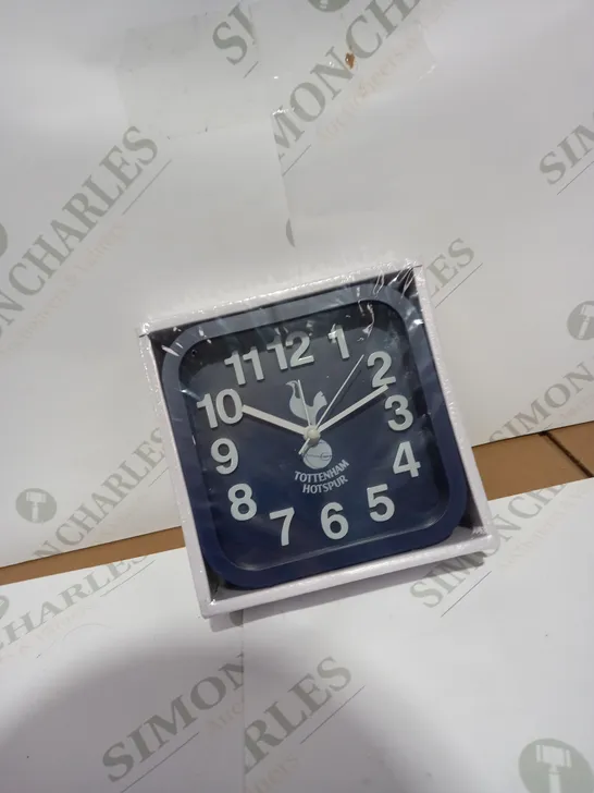 TOTTENHAM HOTSPUR DESIGNED CLOCK 