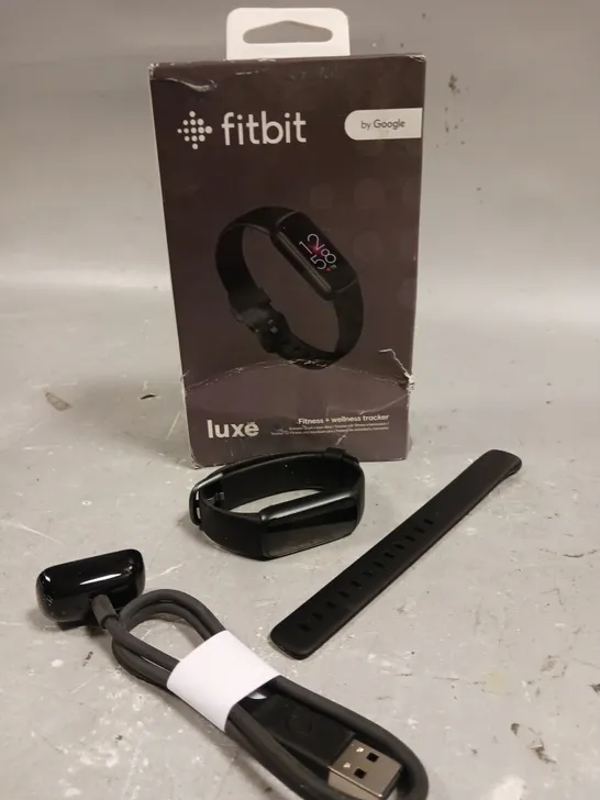 BOXED FITBIT LUXE FITNESS & WELLNESS TRACKER WATCH 