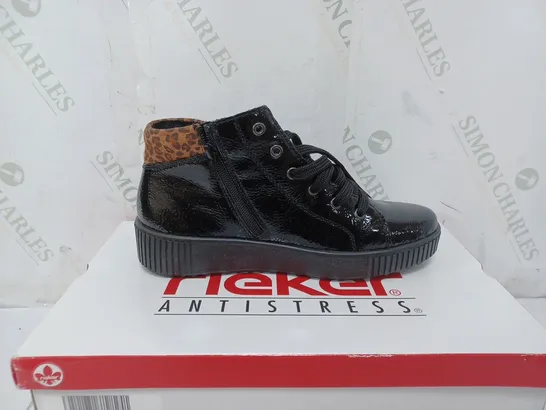 BOXED PAIR OF RIEKER HIGH TOP LEOPARD CUFF TRAINERS BLACK SIZE 5