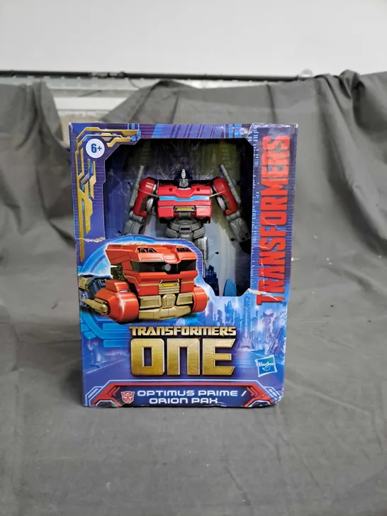 TRANSFORMERS ONE OPTIMUS PRIME ACTION FIGURE