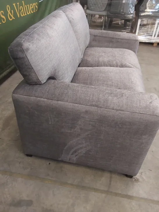 DESIGNER MANHATTAN 2 SEATER GREY PLUSH VELVET UPHOLSTERED SOFA