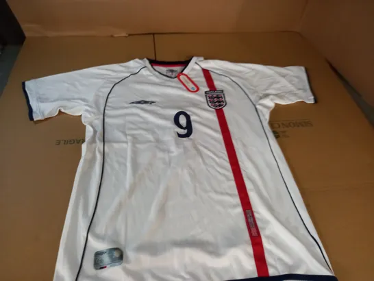 ENGLAND FOOTBALL SHIRT - L