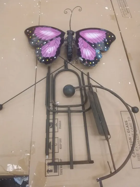 BOXED BUTTERFLY GARDEN STAND