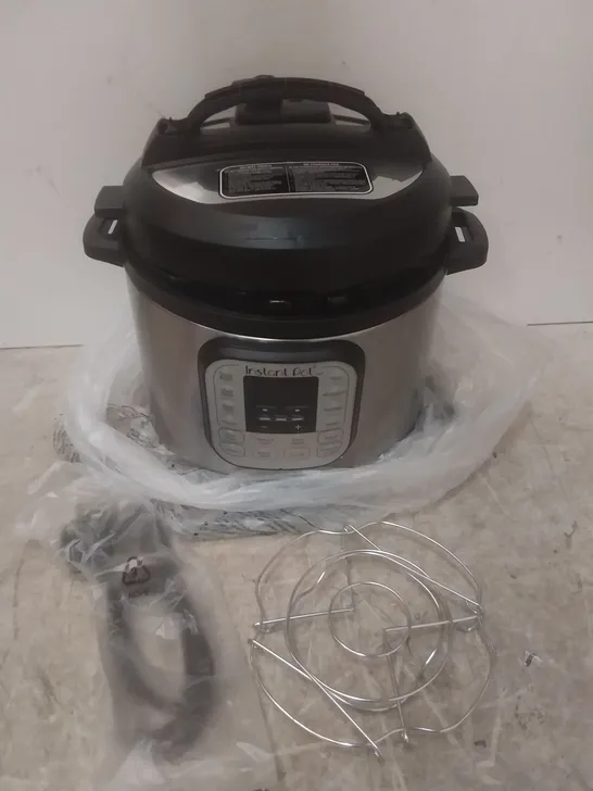 INSTANT POT DUO SMART PRESSURE COOKER