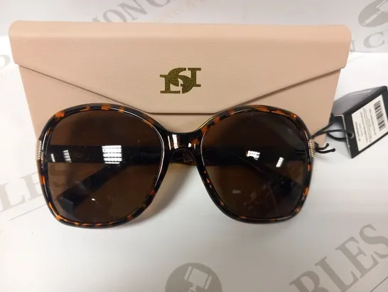 BOXED DUNE GRENNADA SUNGLASSES