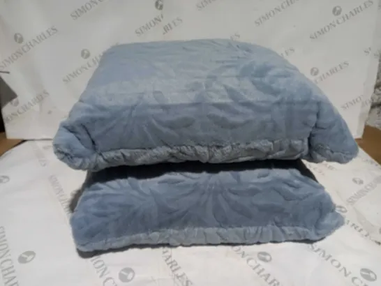 COZEE HOME PAIR OF LARGE CUSHIONS SKY BLUE