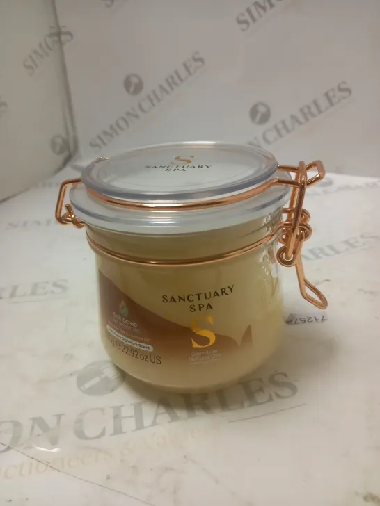 SANCTUARY SPA SIGNATURE NATURAL OILS SALT SCRUB 650G