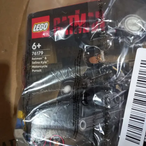 LEGO BATMAN MOTORYCLE SET