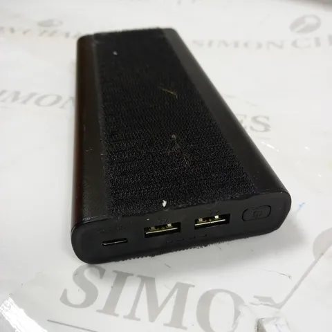 UNBRANDED POWER BANK MODEL: YN045P 3.7V