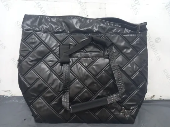 LUG XL TOTE BAG IN METALLIC BLACK