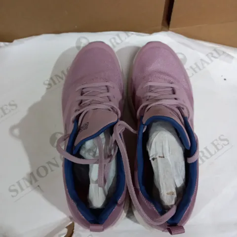 SKETCHERS PERFORMANCE PINK TRAINERS 5.5 SIZE