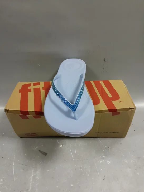 BOXED PAIR OF FITFLOP IQUSHION OMBRE SPARKLE FLIP FLOPS - 6