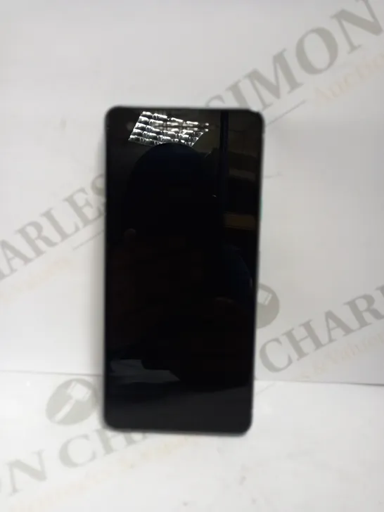 GOOGLE PHONE MODEL: G011A