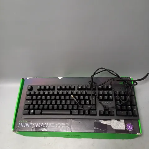 BOXED RAZER HUNTSMAN OPTO-MECHANICAL GAMING KEYBOARD