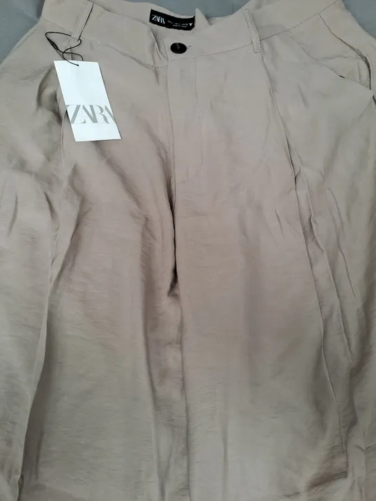 ZARA PANTS IN TAUPE SIZE LARGE