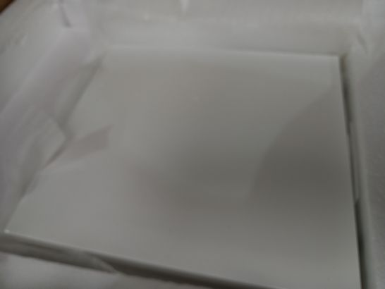 DESIGNER COFFEE TABLE IN WHITE 