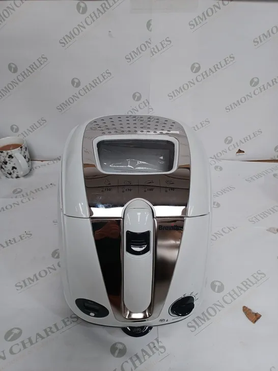 BREVILLE EASY CLEAN DIGITAL FRYER 