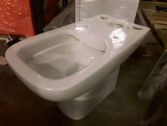 IDEAL STANDARD CLOSE COUPLED TOILET BOWL