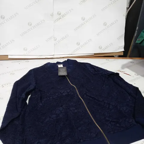 KIM & CO NAVY FLORAL JACKET SIZE M