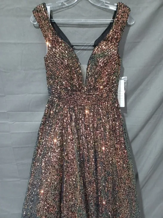 TIFFANY DESIGN SEQUIN MESH BACK TIE DRESS IN GOLD COLOUR - SIZE 6