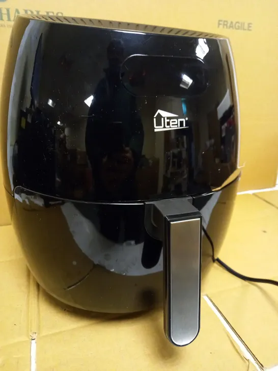 UTEN LOW-FAT AIR FRYER HF-1088TS (UEA023)