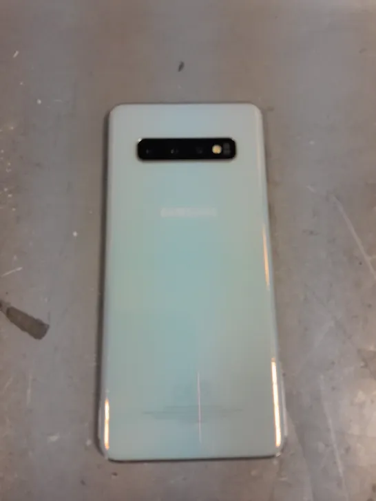 SAMSUNG GALAXY S10 SMARTPHONE 