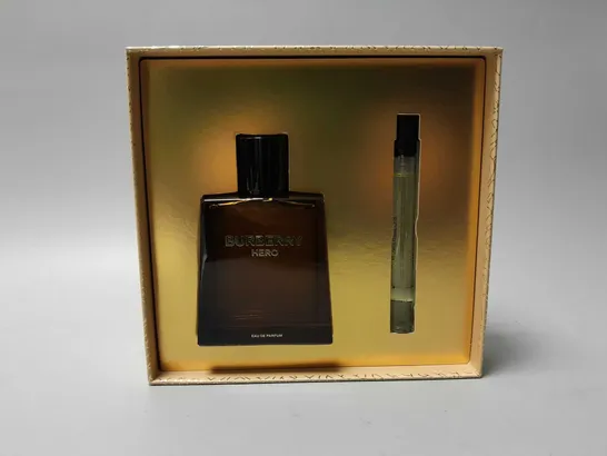 BOXED BURBERRY HERO SET