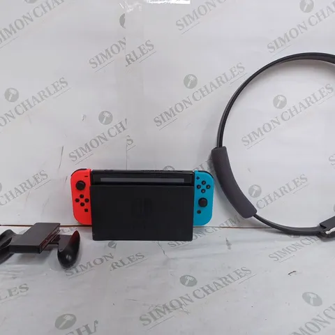 NINTENDO SWITCH GAMING CONSOLE WITH NINTENDO CONTROLLER 