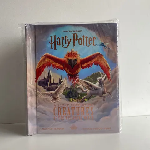 BRAND NEW HARRY POTTER POP-UP GUIDE TO THE CREATURES OF THE WIZARDING WORLD 