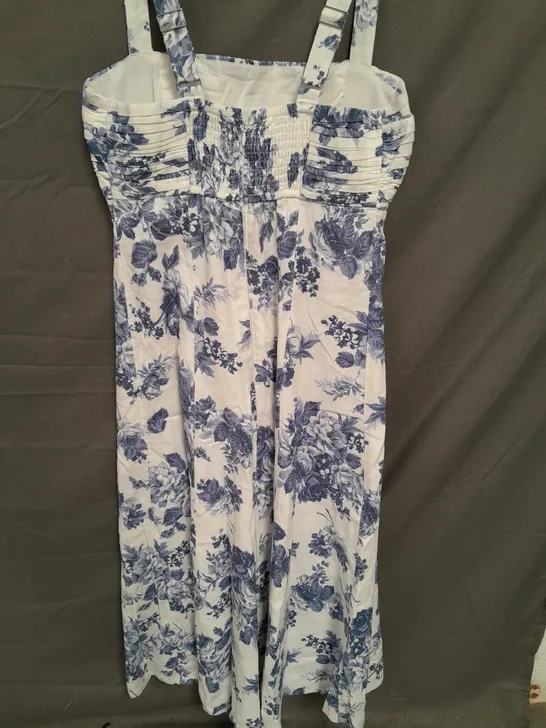 ABERCROMBIE & FITCH LADIES BLUE/WHITE FLORAL DRESS SIZE MEDIUM