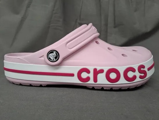 PAIR OF CROCS BAYABAND CLOGS IN PINK UK SIZE M5/W6