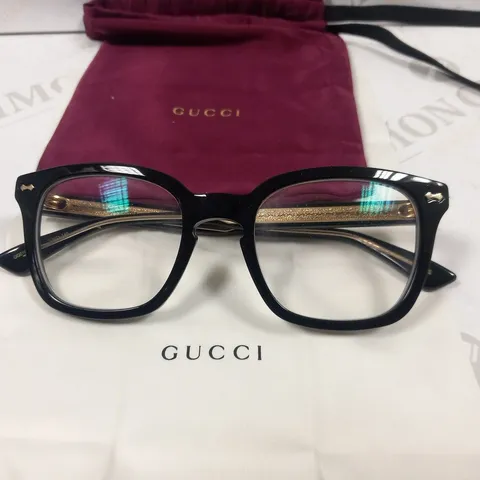 GUCCI GLASSES