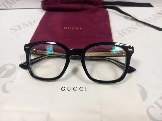 GUCCI GLASSES